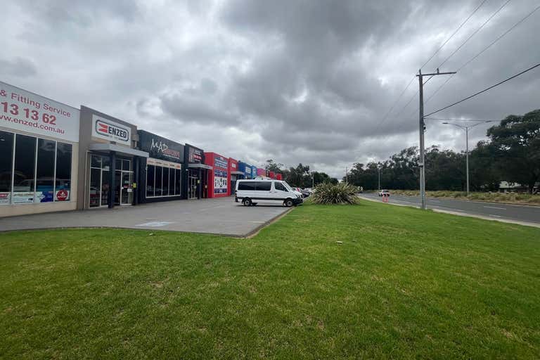 2/477 Dorset Road Bayswater VIC 3153 - Image 2