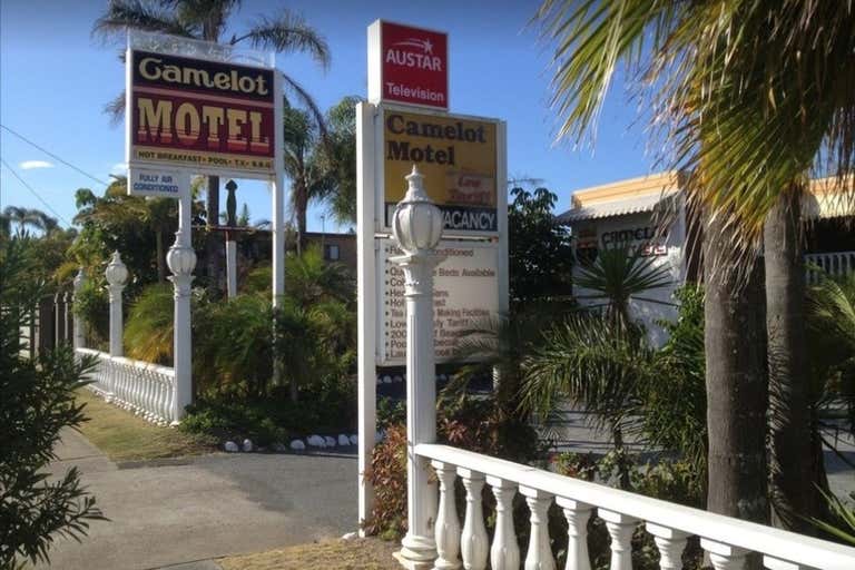 Camelot Hotel, 39 Surf Street Mermaid Beach QLD 4218 - Image 1