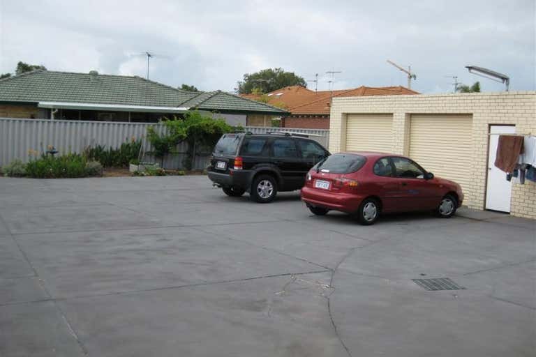 7 Cooper Street Mandurah WA 6210 - Image 3