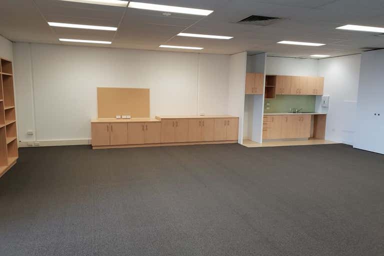 Office 4/494 High Street Epping VIC 3076 - Image 4