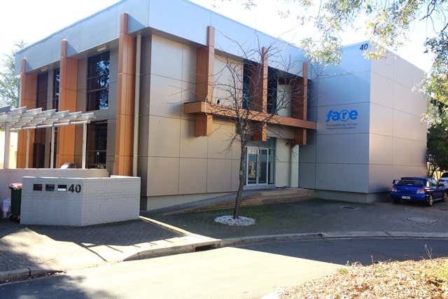 40 Thesiger Court Deakin ACT 2600 - Image 1