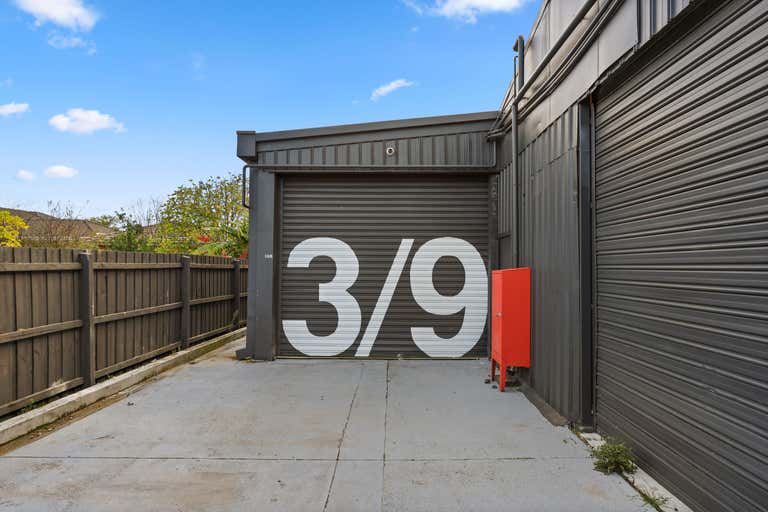 3/9 Parsons Street Clayton South VIC 3169 - Image 1