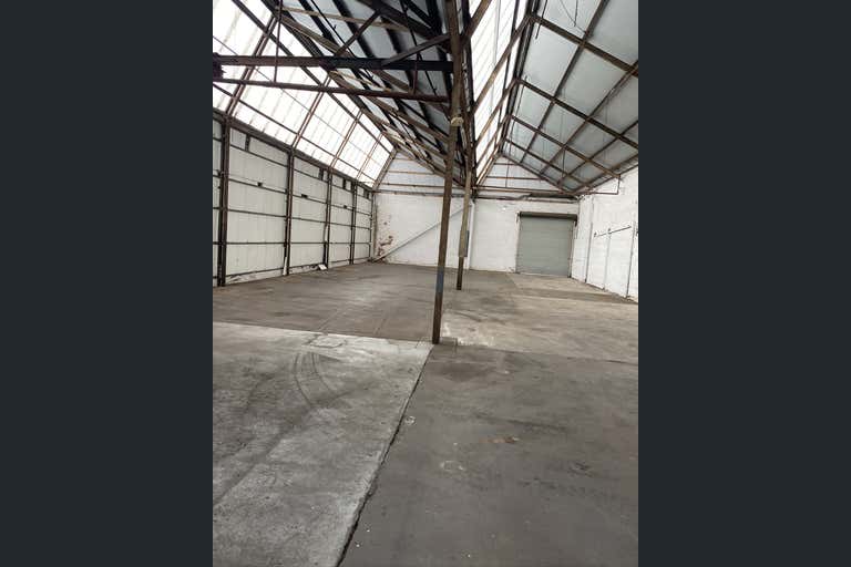 Warehouse A4/ 31 Circuit Dr Hendon SA 5014 - Image 2