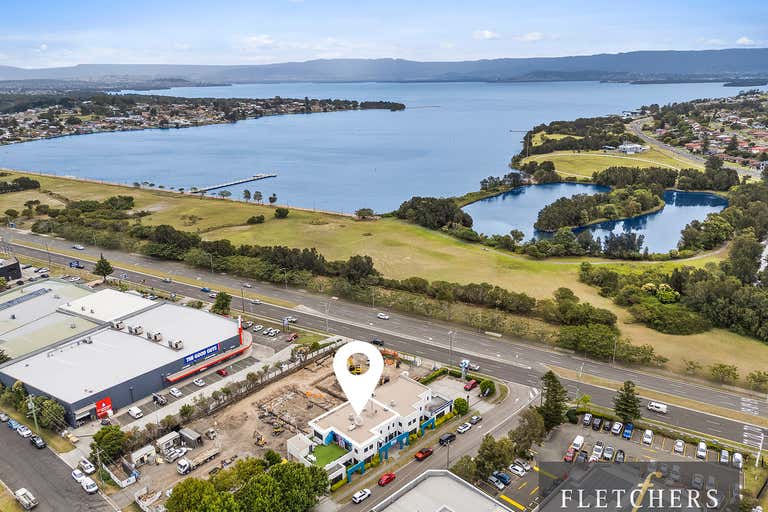 2/73 King street Warrawong NSW 2502 - Image 2