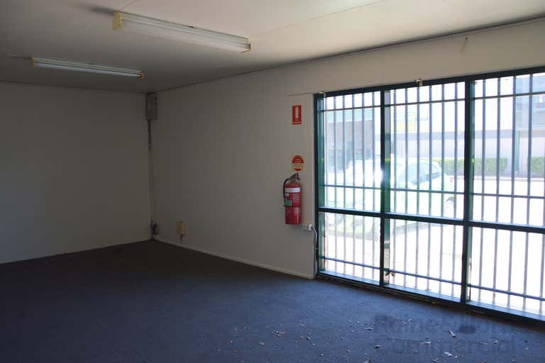 8, 16-24 Borec Road Penrith NSW 2750 - Image 4