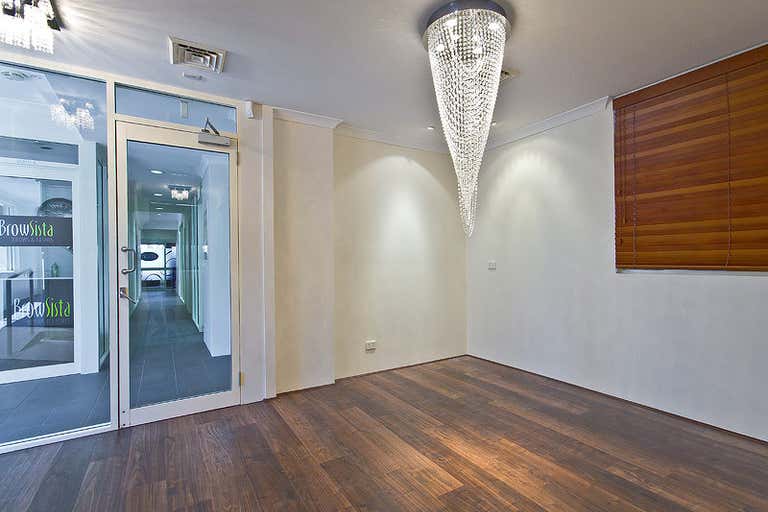 7/204 Oxford Street Bulimba QLD 4171 - Image 3