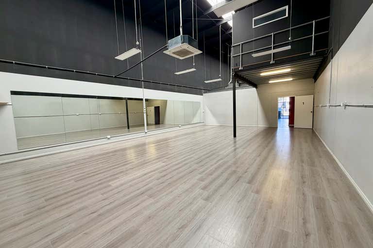 2/16 Bremner Road Rothwell QLD 4022 - Image 3