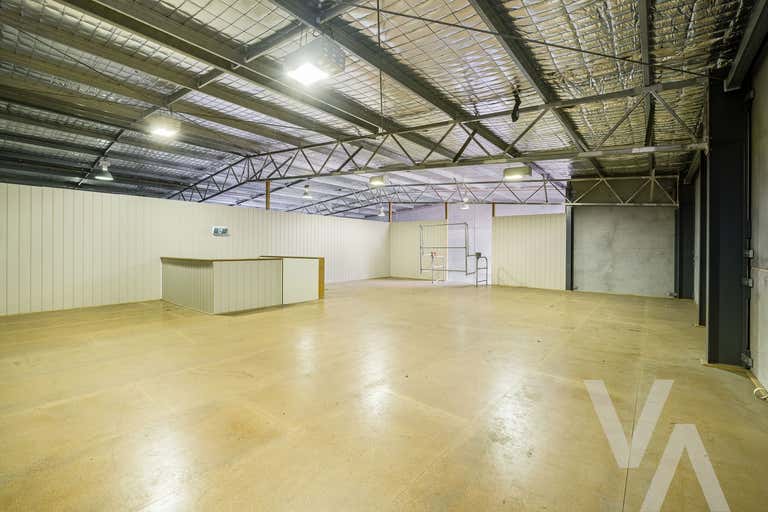 2/38 Shipley Drive Rutherford NSW 2320 - Image 2