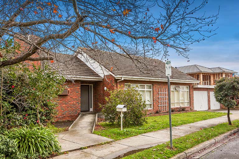 23 Montgomery Place Bulleen VIC 3105 - Image 2