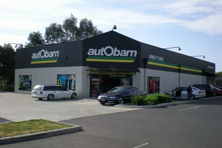 88-90 Princes Highway Pakenham VIC 3810 - Image 2