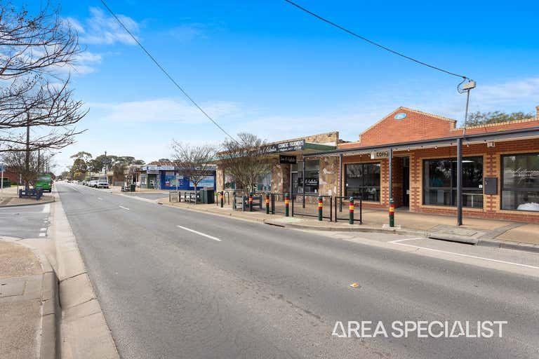 1/10 Westernport Road Lang Lang VIC 3984 - Image 2