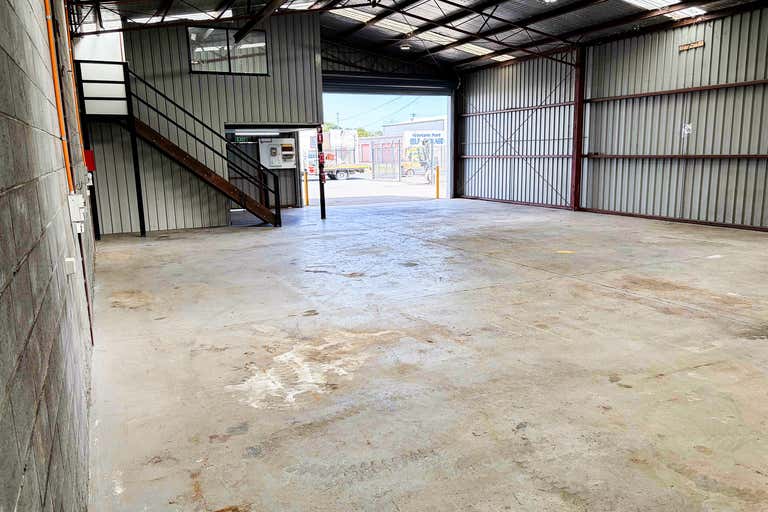 2/27 Glendale Avenue Hastings VIC 3915 - Image 2