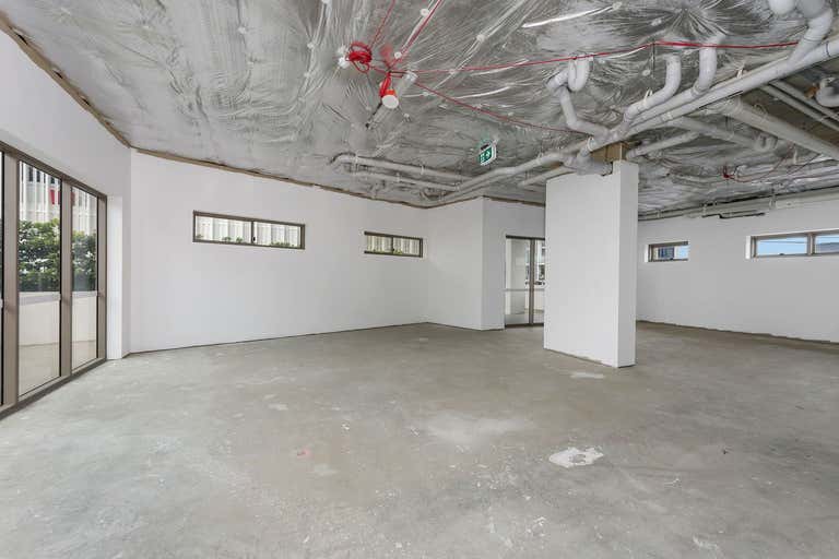 2/2583 Gold Coast Highway Mermaid Beach QLD 4218 - Image 2