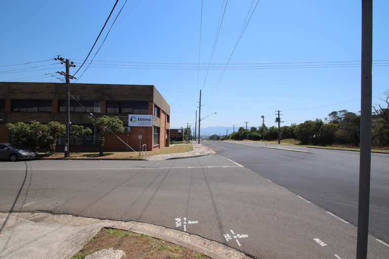 Level 1, 251 Princes Highway Unanderra NSW 2526 - Image 2
