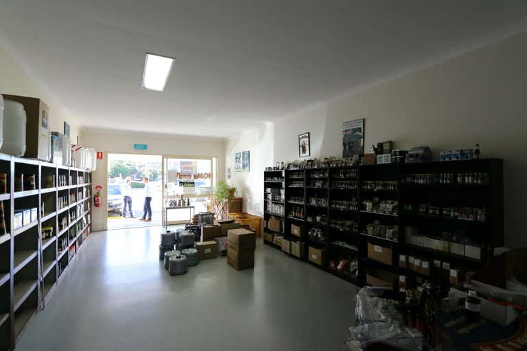 12/109 West Burleigh Road Burleigh Heads QLD 4220 - Image 2