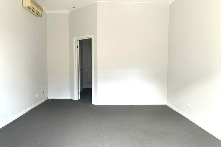 1a/242 Ryrie Street Geelong VIC 3220 - Image 4