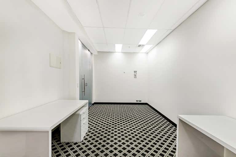 217/1 Queens Road Melbourne VIC 3004 - Image 1