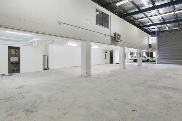 81 Doggett Street Newstead QLD 4006 - Image 2