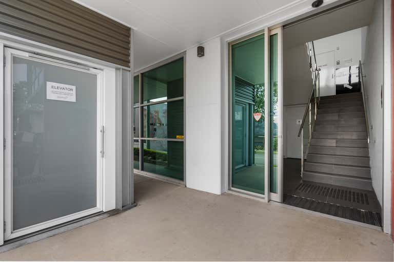 3/8 Gordon Street Ipswich QLD 4305 - Image 3