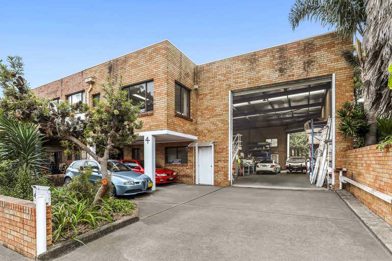 4 Rochester Street Botany NSW 2019 - Image 2