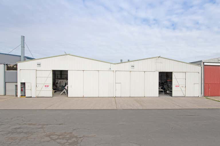 Leases RX & RU, Hangars Wirraway Drive Rothwell QLD 4022 - Image 1