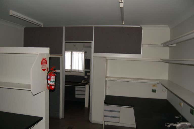 17 Bronze Street Sumner QLD 4074 - Image 4