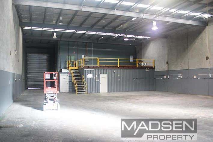 2/43 Collinsvale Street Rocklea QLD 4106 - Image 4