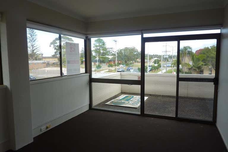 Suite 1/11 Manning Street Tuncurry NSW 2428 - Image 2