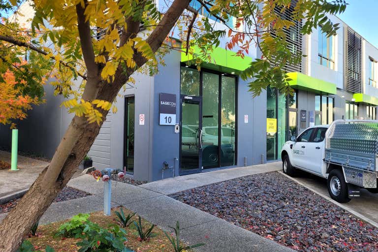 UNIT 10, 34 Wirraway Drive Port Melbourne VIC 3207 - Image 1