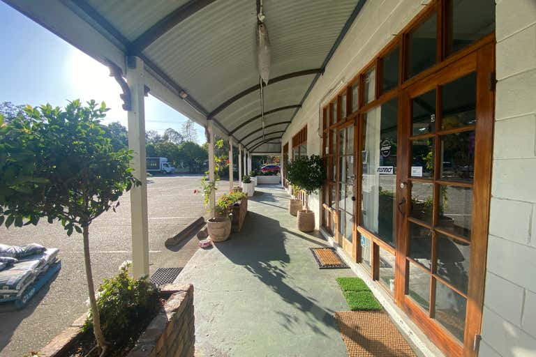 1/7 Main Street Samford Village QLD 4520 - Image 1