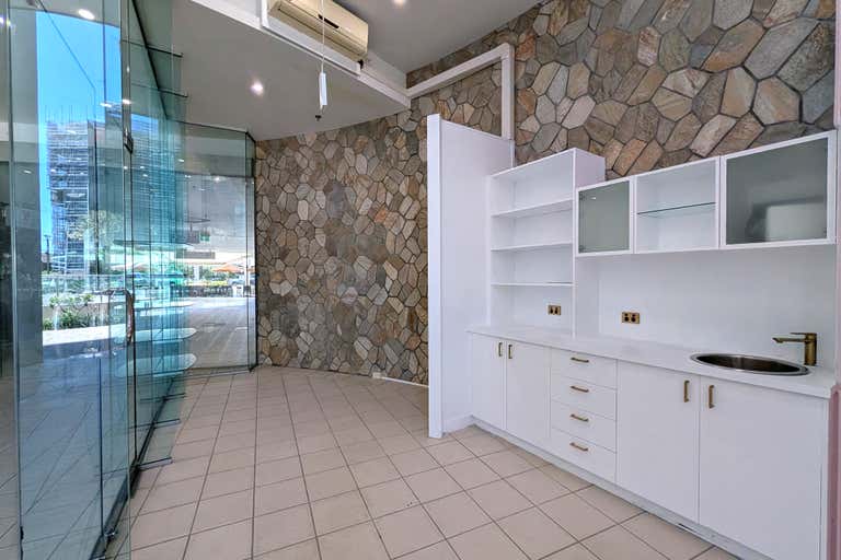 8/14-20 Aerodrome Road Maroochydore QLD 4558 - Image 2