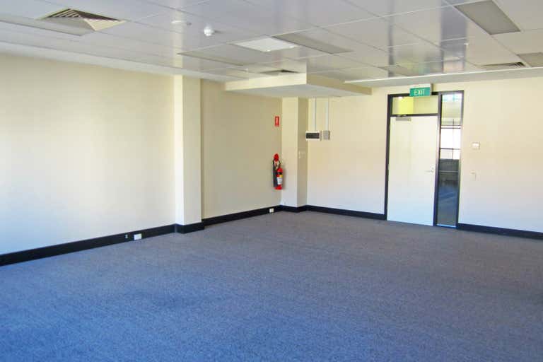 Suite 19, 19 Bolton Street Newcastle NSW 2300 - Image 3