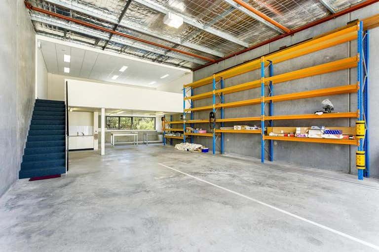 8/3 Apollo Street Warriewood NSW 2102 - Image 4