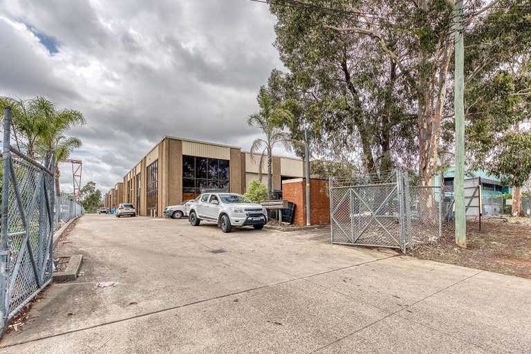 Unit 8, 8 Kerr Road Ingleburn NSW 2565 - Image 2