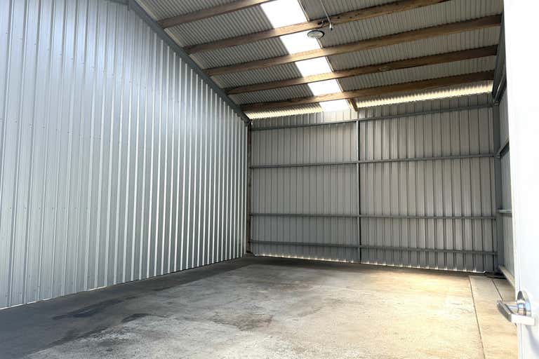 2/25-29 Connors Road Paget QLD 4740 - Image 2