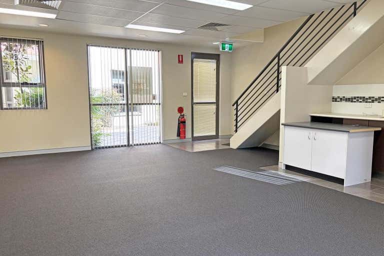 Unit 4, 500 High Street Maitland NSW 2320 - Image 2