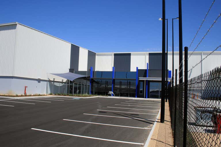 Melbourne Airport Business Park, 18 Jets Court Tullamarine VIC 3043 - Image 2