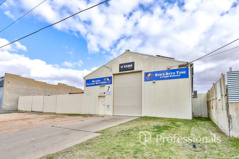 7 Scott Crescent Mildura VIC 3500 - Image 2