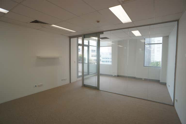 Suite 403, 282-290 Oxford Street, Bondi Junction NSW 2022 - Image 2