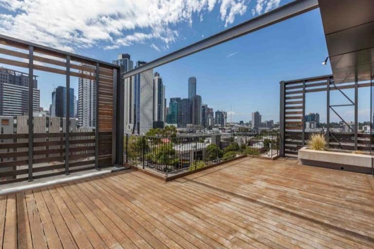 5/2 Ross Place South Melbourne VIC 3205 - Image 2