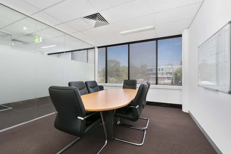 105, 384 Eastern Valley Way Chatswood NSW 2067 - Image 4