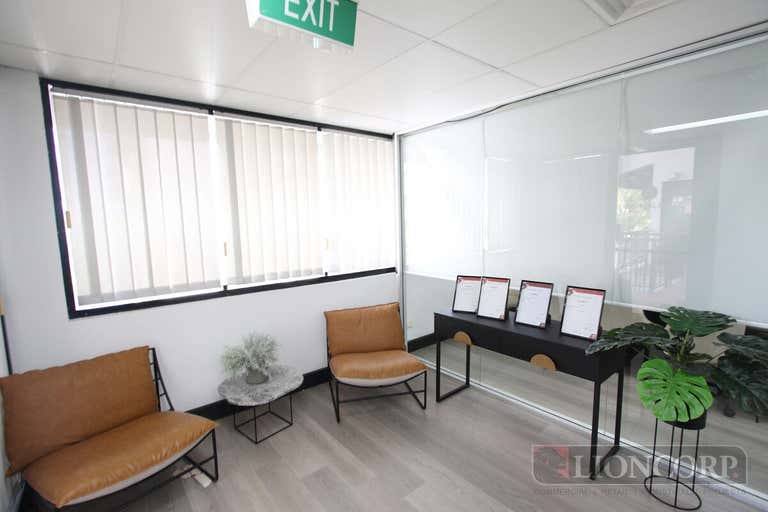 Upper Mount Gravatt QLD 4122 - Image 2