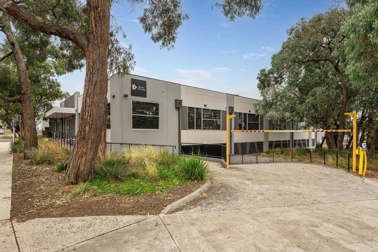 3 William Street Boronia VIC 3155 - Image 2