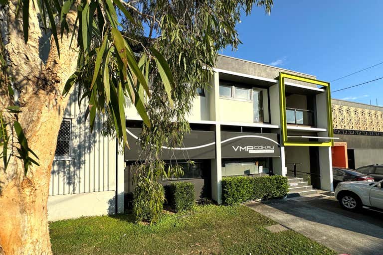 42 Clarence Street, Unit 1/42 Clarence Street Coorparoo QLD 4151 - Image 2