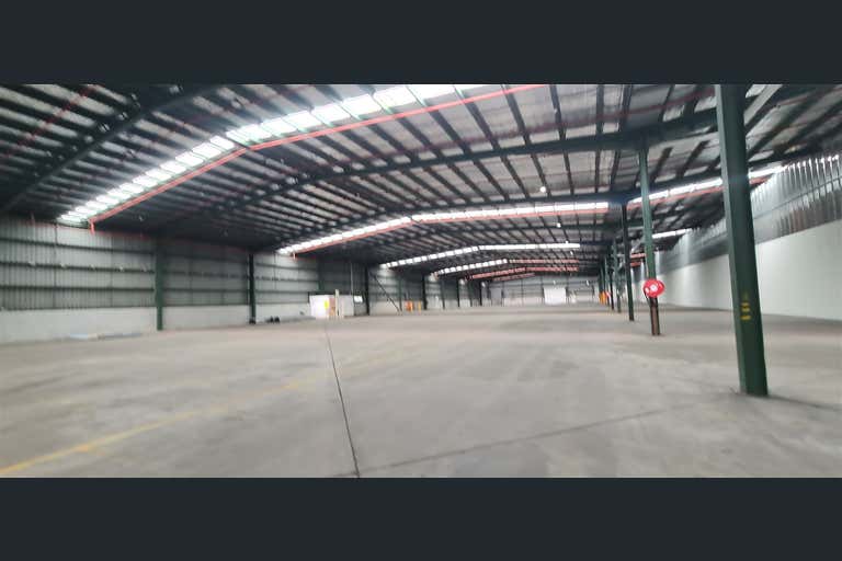 1/74 Mildura street Fyshwick ACT 2609 - Image 1