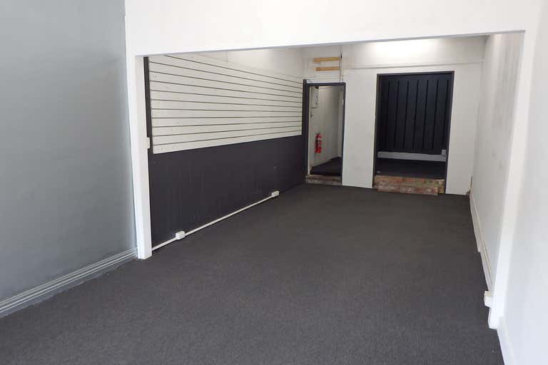 206 Bay Street Port Melbourne VIC 3207 - Image 2