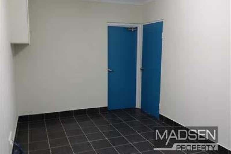 1/29 Annie Street Coopers Plains QLD 4108 - Image 4