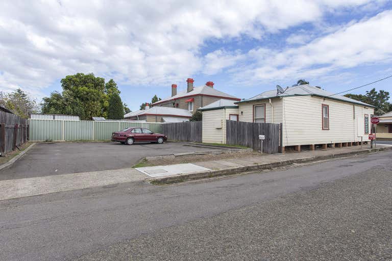 33 Louth Park Road Maitland NSW 2320 - Image 2