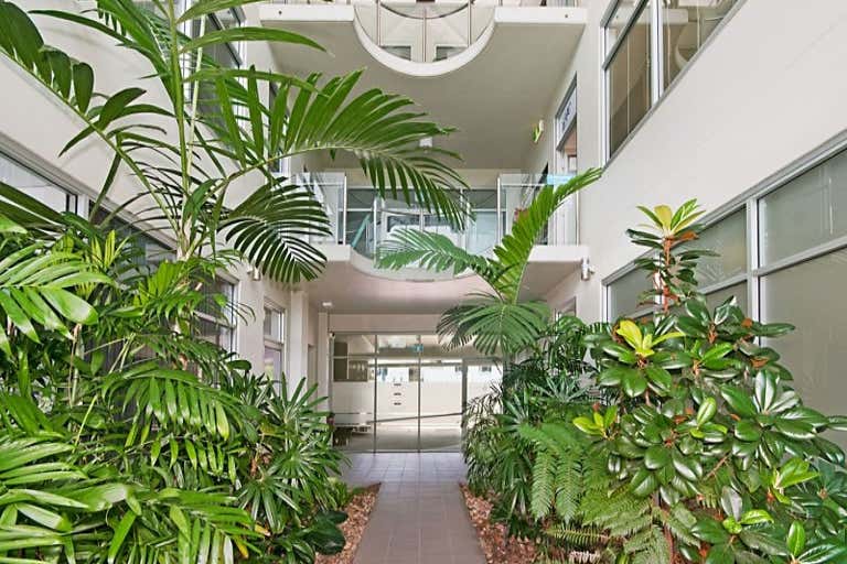 Suite 6/6 Marvel Street Byron Bay NSW 2481 - Image 2