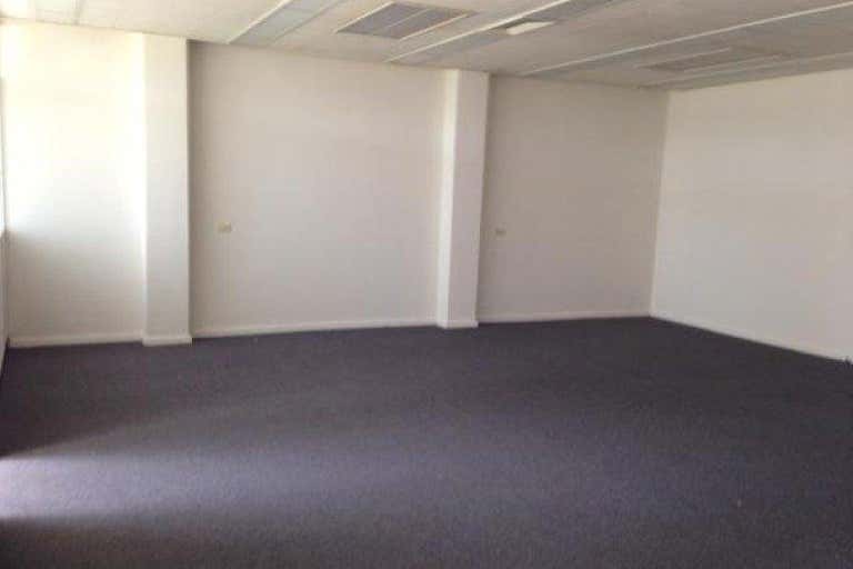 Suite 6, 219 Balaclava Road Caulfield North VIC 3161 - Image 4